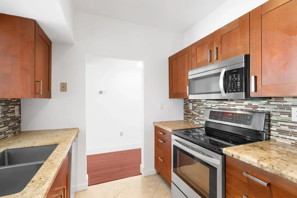 3020 NE 32nd Avenue Fort Lauderdale FL 33308
