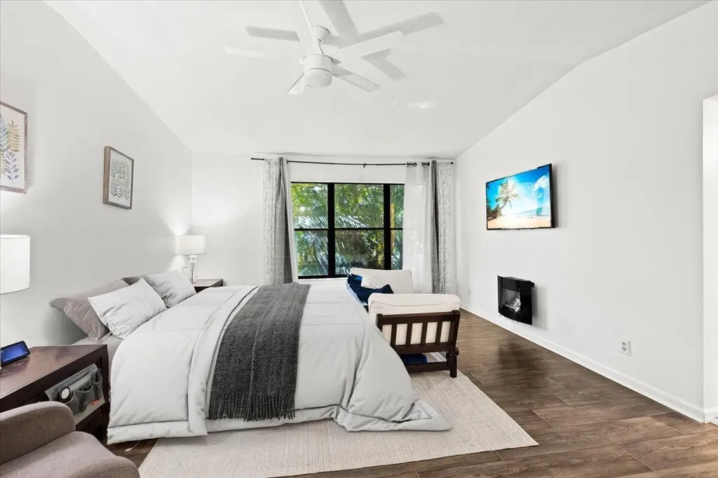115 Fairway Lane Royal Palm Beach FL 33411