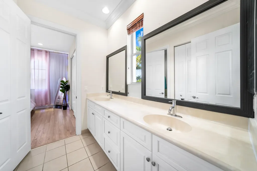 11244 NW 77th Place Parkland FL 33076