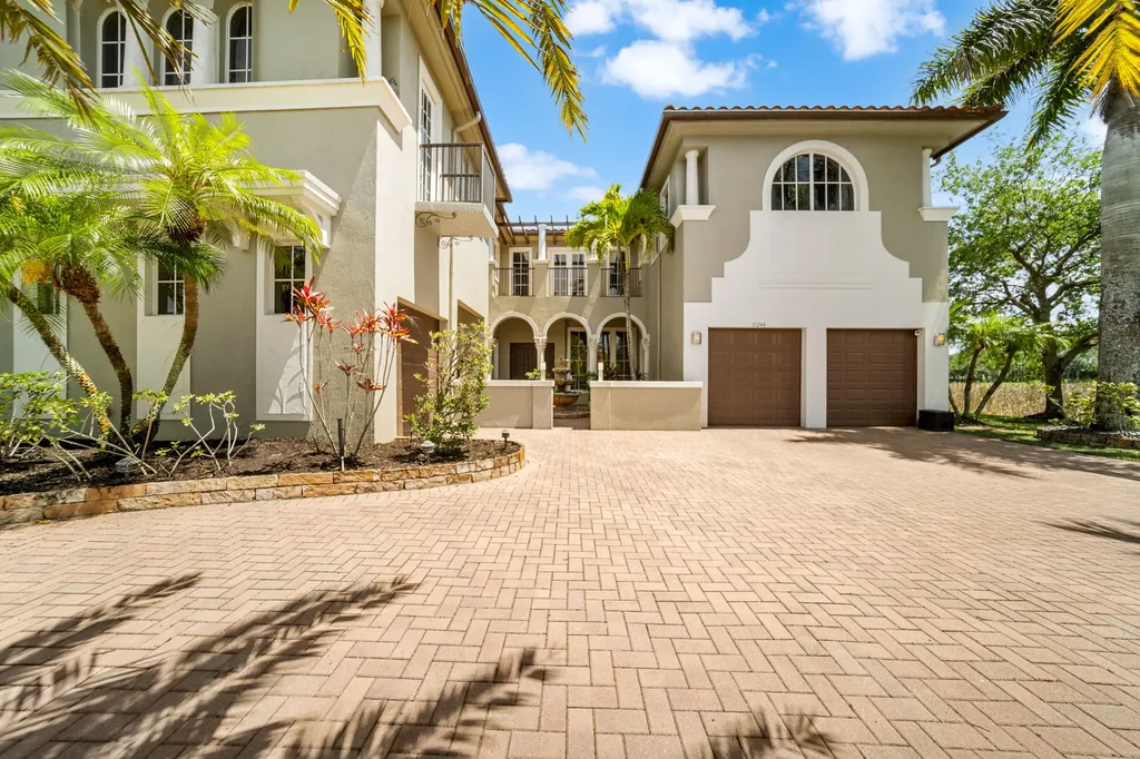 11244 NW 77th Place Parkland FL 33076