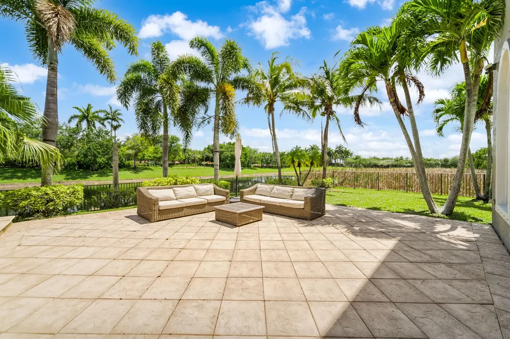 11244 NW 77th Place Parkland FL 33076