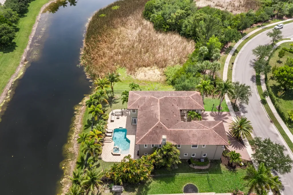 11244 NW 77th Place Parkland FL 33076