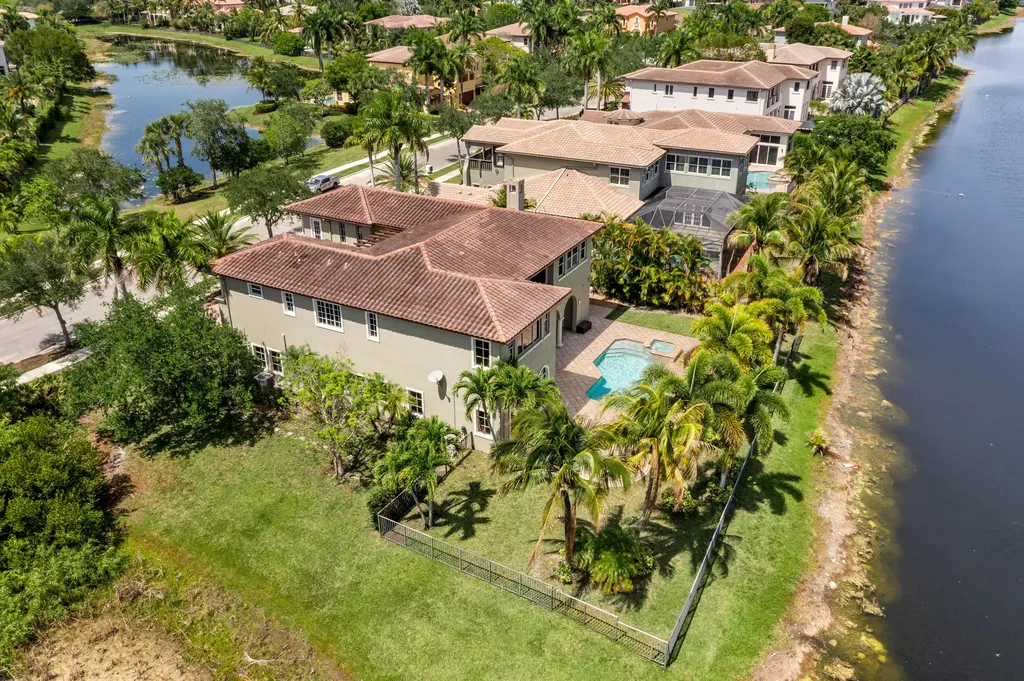 11244 NW 77th Place Parkland FL 33076