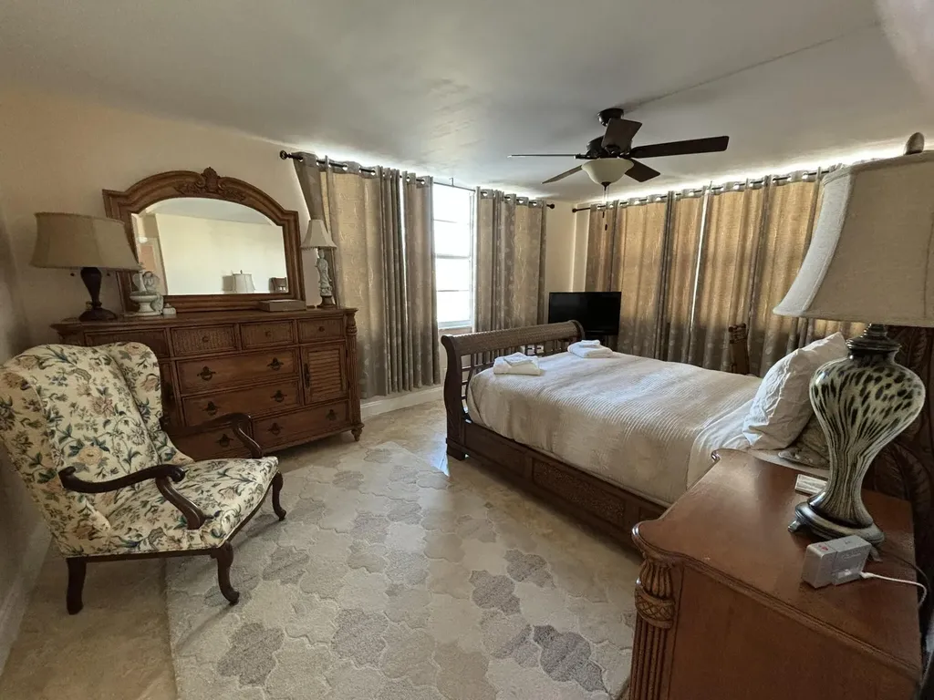 3570 S Ocean Boulevard South Palm Beach FL 33480