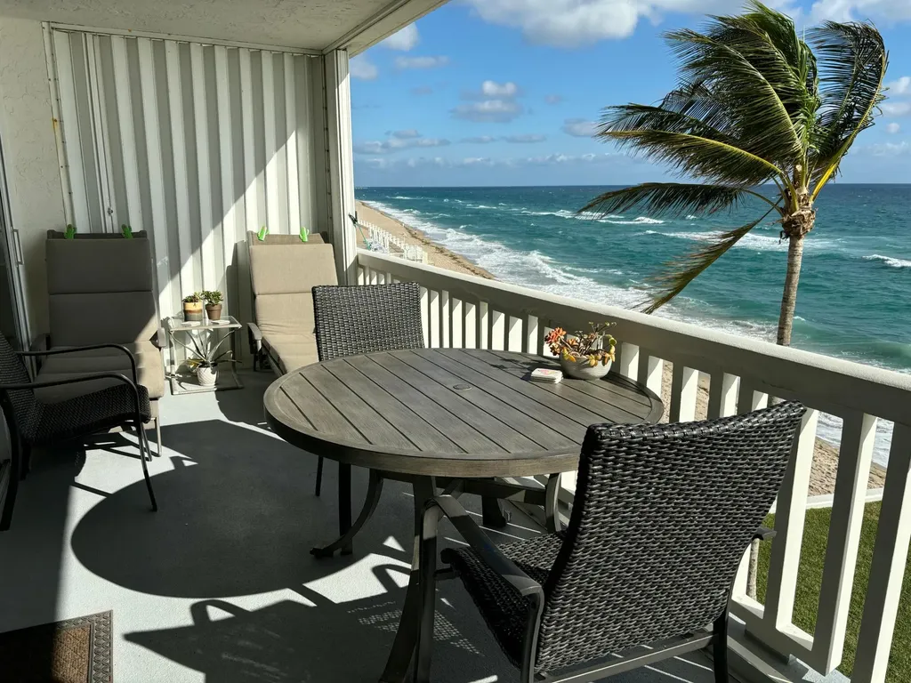 3570 S Ocean Boulevard South Palm Beach FL 33480