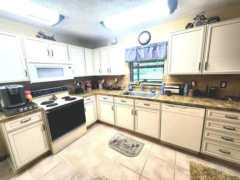 6801 Lakeland Boulevard Fort Pierce FL 34951