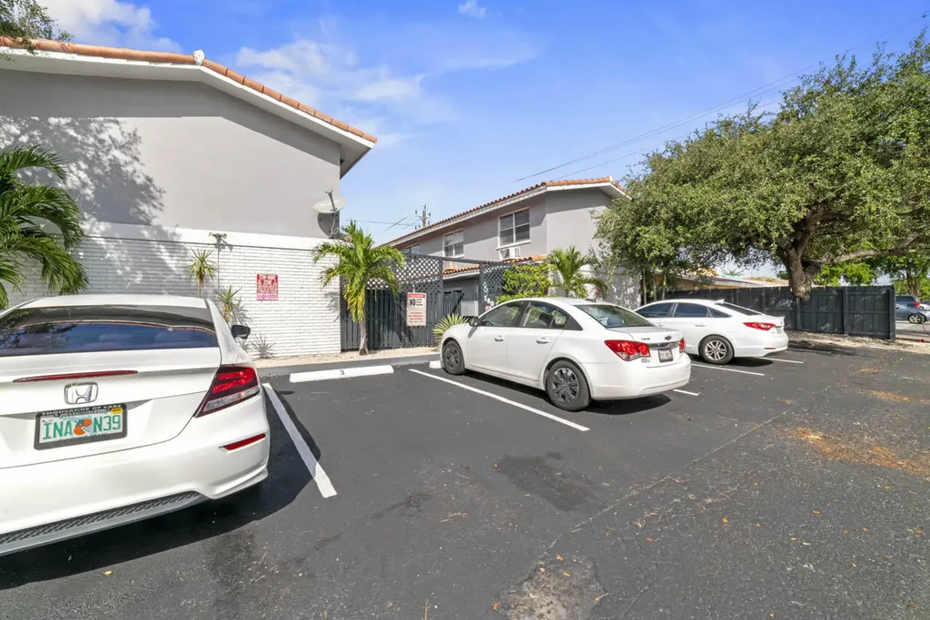 1801 NE 56th Street Fort Lauderdale FL 33308