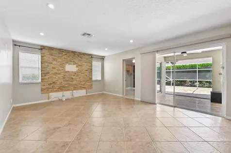 1163 Peninsula Way Greenacres FL 33413