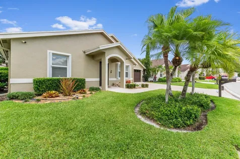 1163 Peninsula Way Greenacres FL 33413