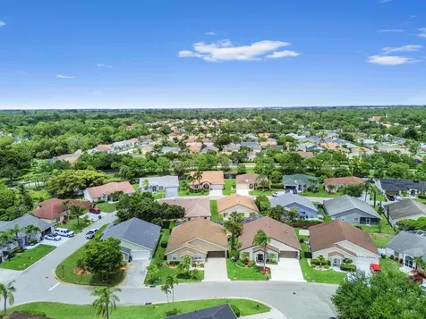 1163 Peninsula Way Greenacres FL 33413