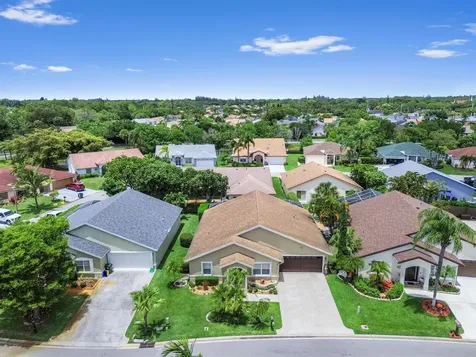 1163 Peninsula Way Greenacres FL 33413