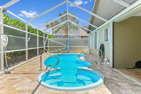 1163 Peninsula Way Greenacres FL 33413