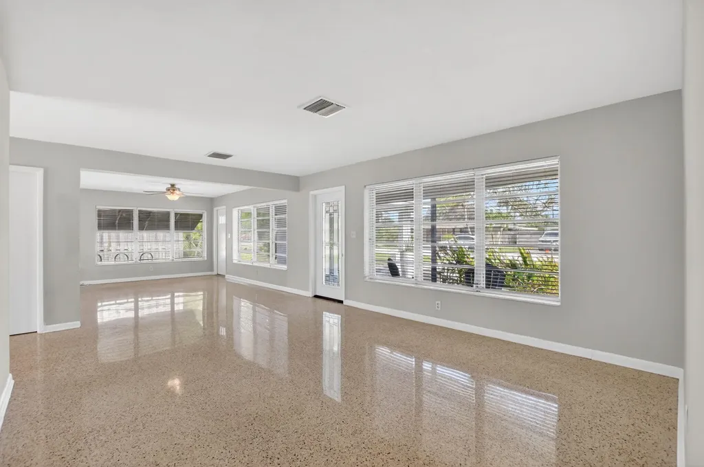 456 NE 28th Terrace Boca Raton FL 33431