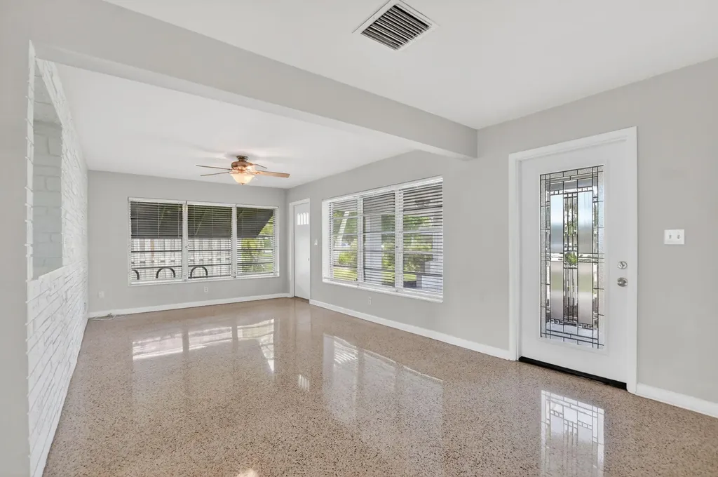 456 NE 28th Terrace Boca Raton FL 33431