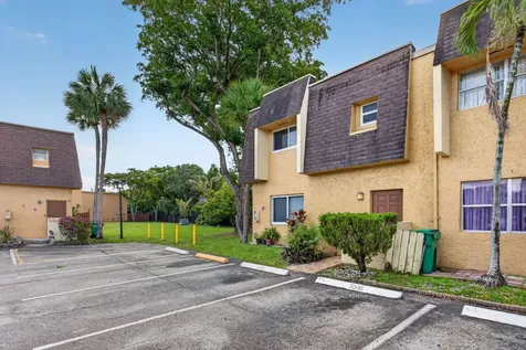 5646 Blueberry Court Lauderhill FL 33313