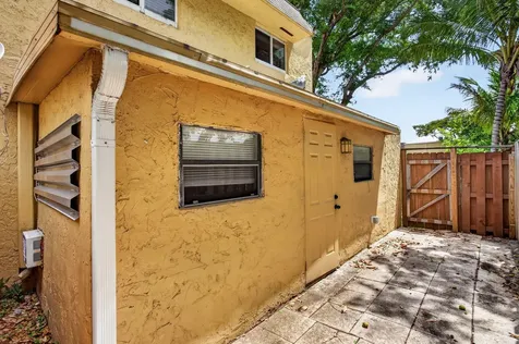 5646 Blueberry Court Lauderhill FL 33313