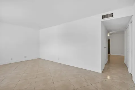5646 Blueberry Court Lauderhill FL 33313