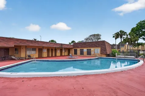 5646 Blueberry Court Lauderhill FL 33313