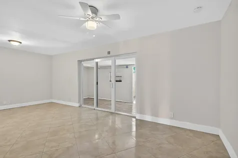 5646 Blueberry Court Lauderhill FL 33313