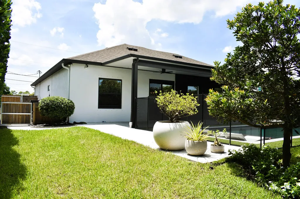 1217 SW Marmore Avenue Port St Lucie FL 34953