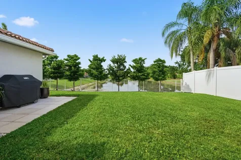 1971 NW 44th Street Oakland Park FL 33309