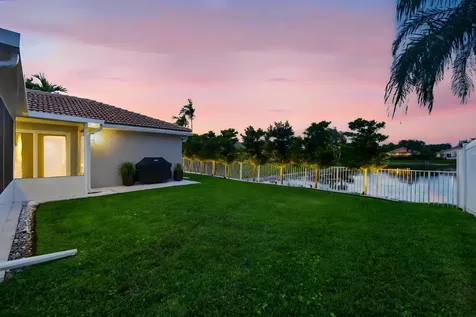 1971 NW 44th Street Oakland Park FL 33309