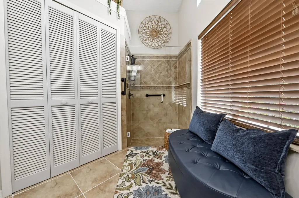 118 Royal Pine Circle N Royal Palm Beach FL 33411