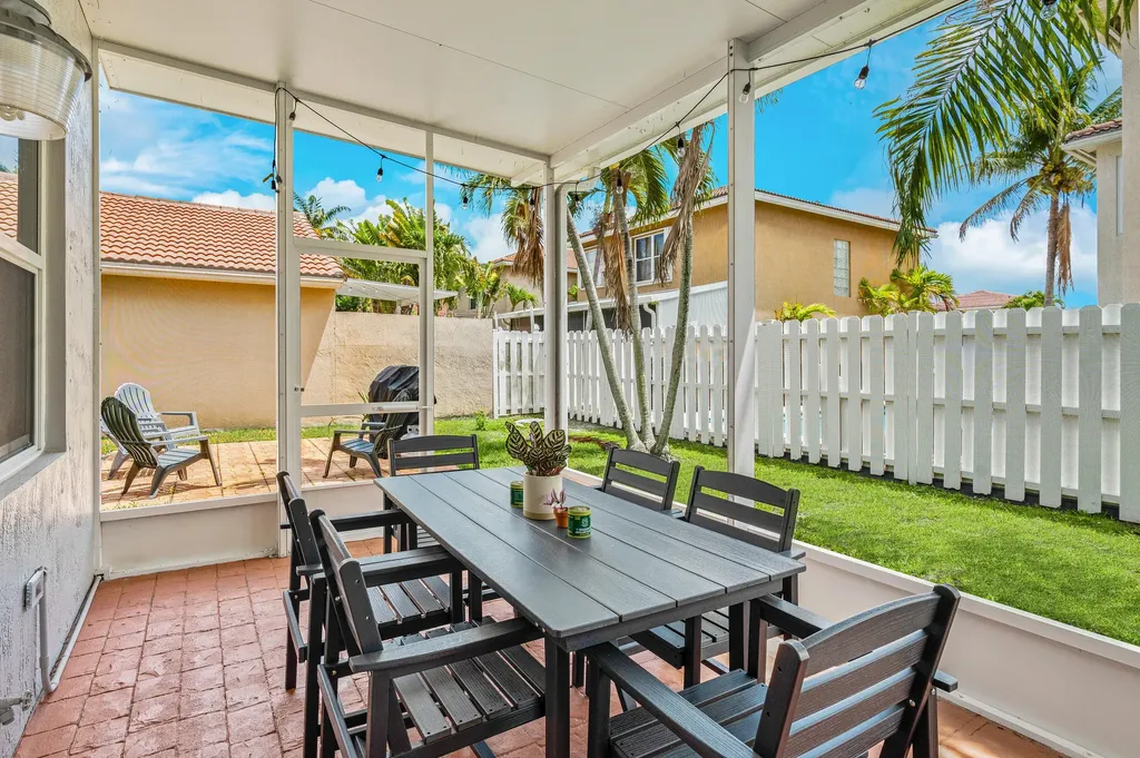 8102 Pelican Harbour Drive Lake Worth FL 33467