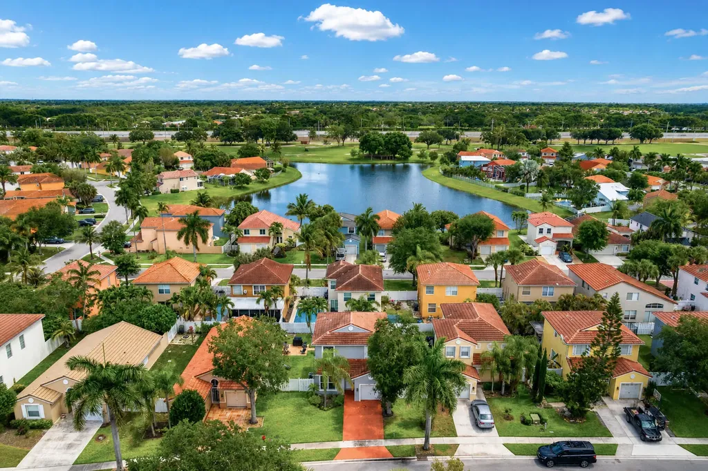 8102 Pelican Harbour Drive Lake Worth FL 33467