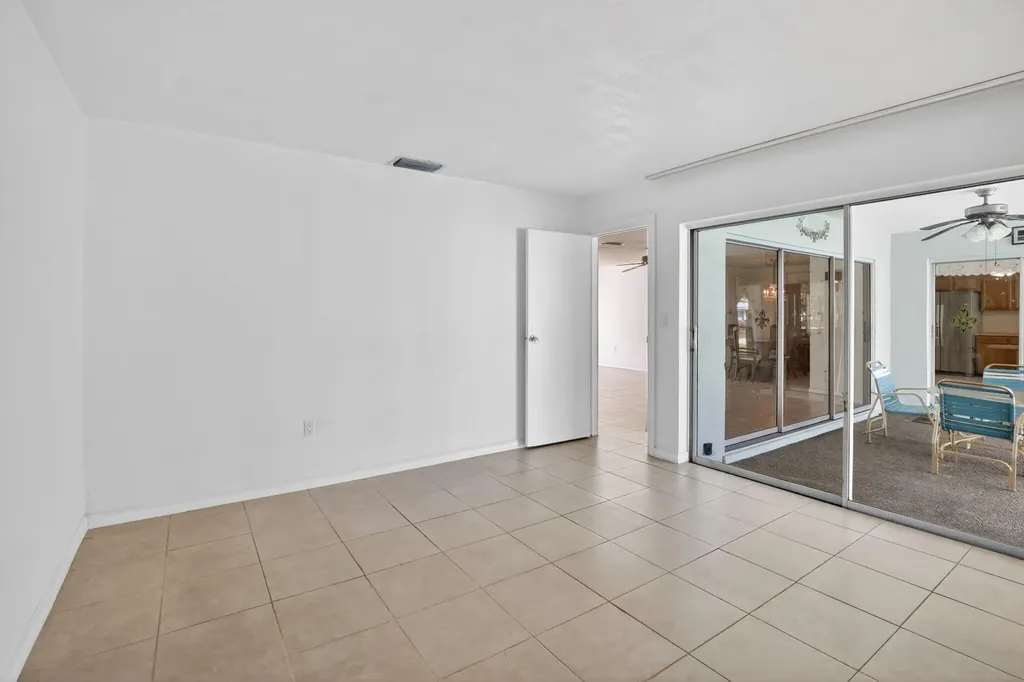 2205 NW 72nd Avenue Sunrise FL 33313