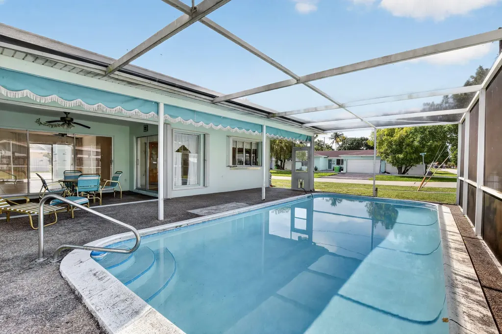 2205 NW 72nd Avenue Sunrise FL 33313