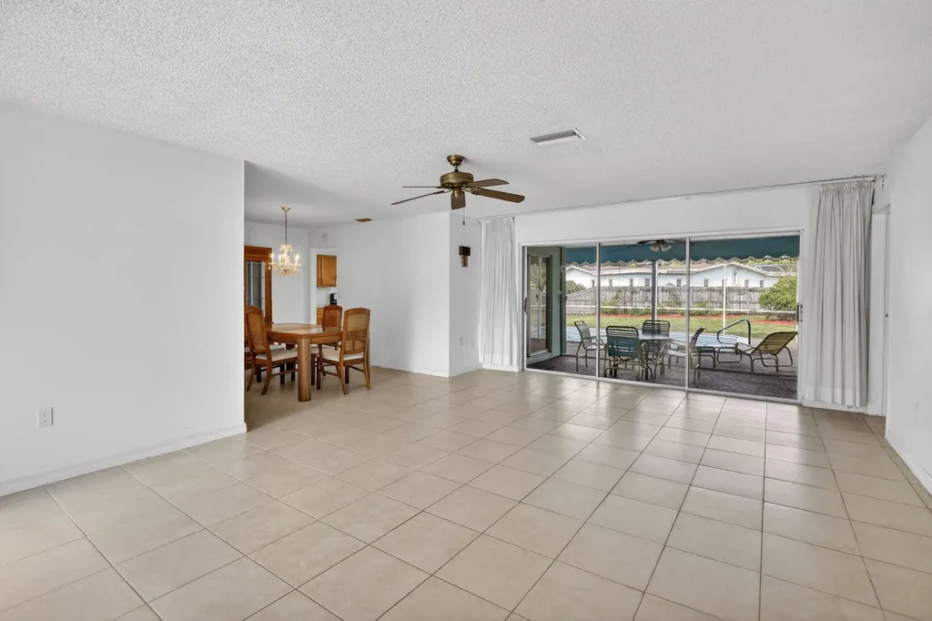 2205 NW 72nd Avenue Sunrise FL 33313