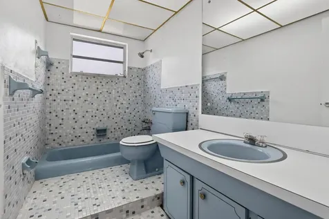 2205 NW 72nd Avenue Sunrise FL 33313