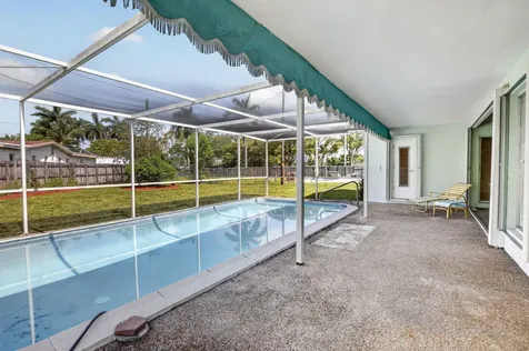 2205 NW 72nd Avenue Sunrise FL 33313