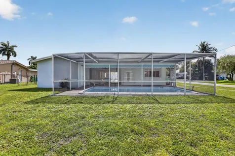 2205 NW 72nd Avenue Sunrise FL 33313