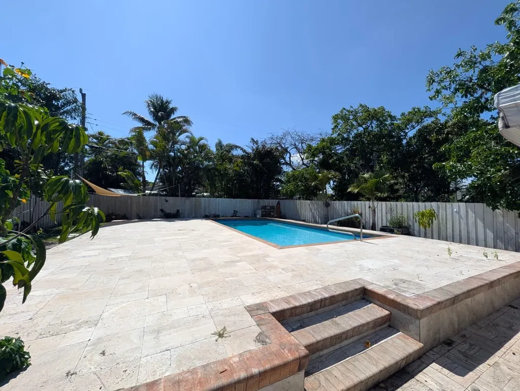1629 NW 5th Avenue Fort Lauderdale FL 33311