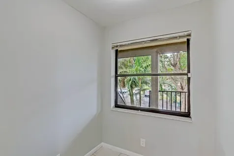 3011 SW 21st Terrace Delray Beach FL 33445