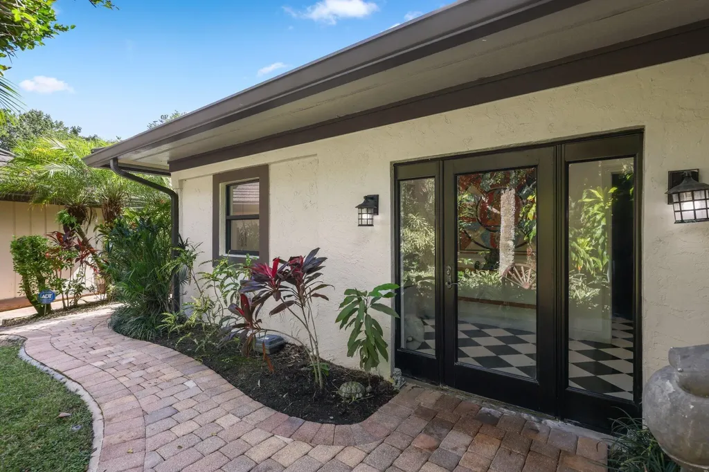 2835 Polo Island Drive Wellington FL 33414