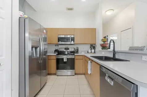 5718 NW Alcazar Terrace Port St Lucie FL 34986