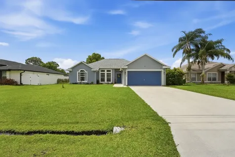 5718 NW Alcazar Terrace Port St Lucie FL 34986