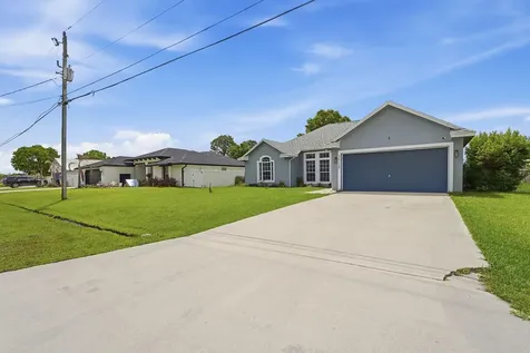5718 NW Alcazar Terrace Port St Lucie FL 34986