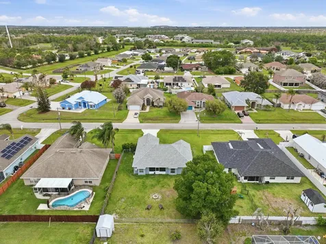 5718 NW Alcazar Terrace Port St Lucie FL 34986