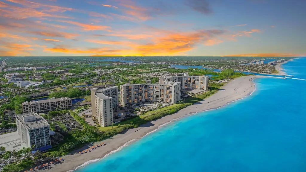 300 Ocean Trail Way Jupiter FL 33477