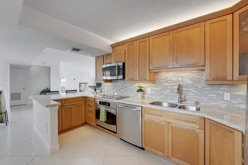 300 Ocean Trail Way Jupiter FL 33477