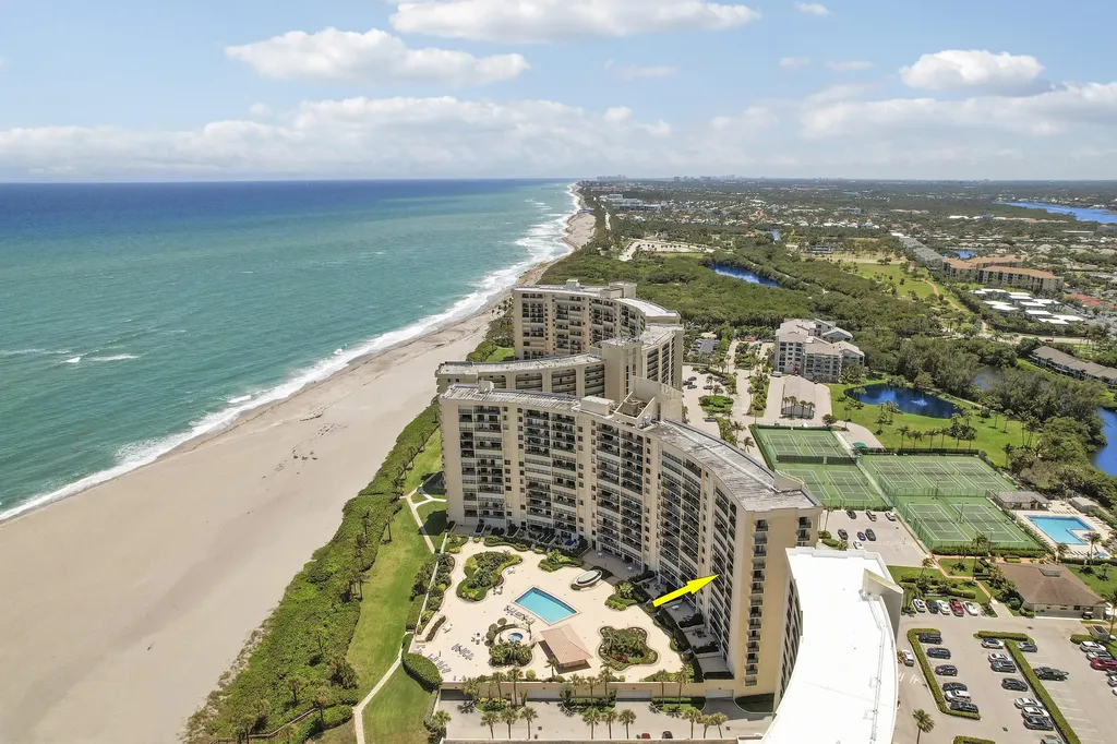 300 Ocean Trail Way Jupiter FL 33477