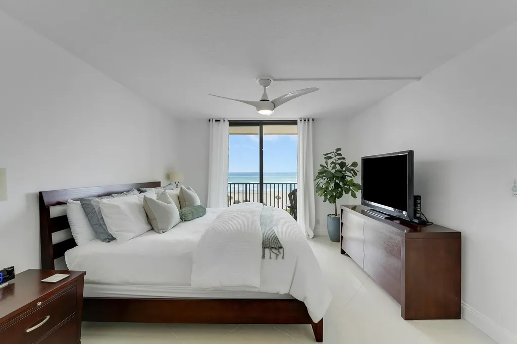 300 Ocean Trail Way Jupiter FL 33477