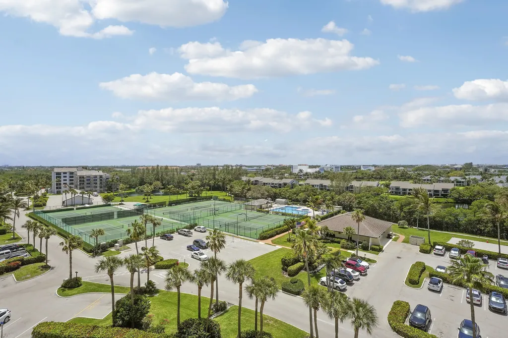 300 Ocean Trail Way Jupiter FL 33477