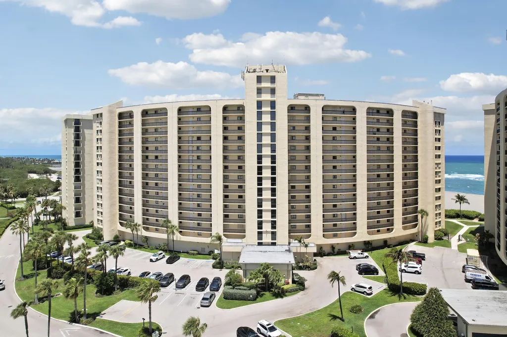 300 Ocean Trail Way Jupiter FL 33477