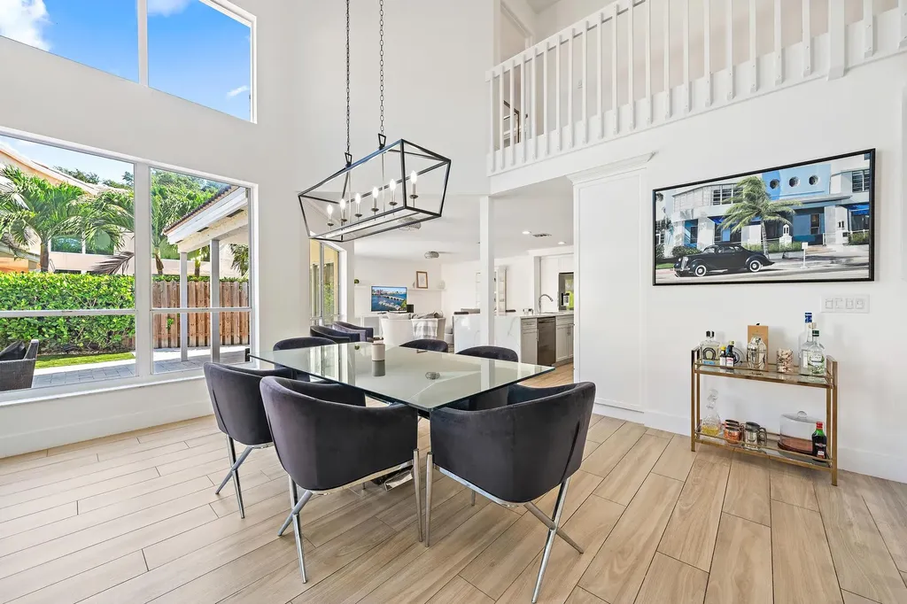 10101 Oak Bark Lane Palm Beach Gardens FL 33410
