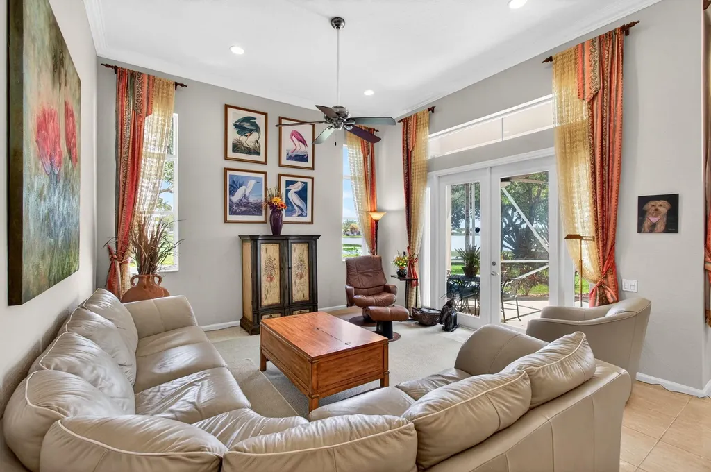 9725 Asti Lane Lake Worth FL 33467